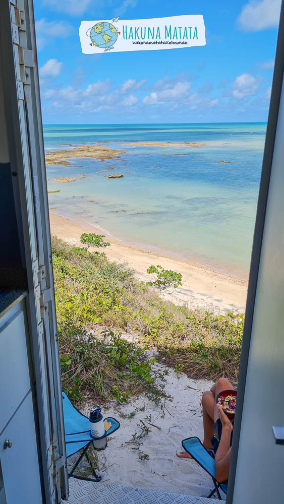 Vanlife en Praia do Moreira - 10 playas para conocer en Bahía