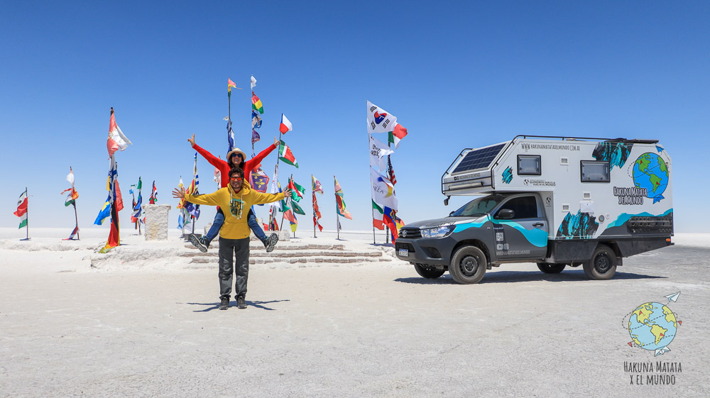 Cómo llegar a la Plaza de las Banderas en el Salar de Uyuni